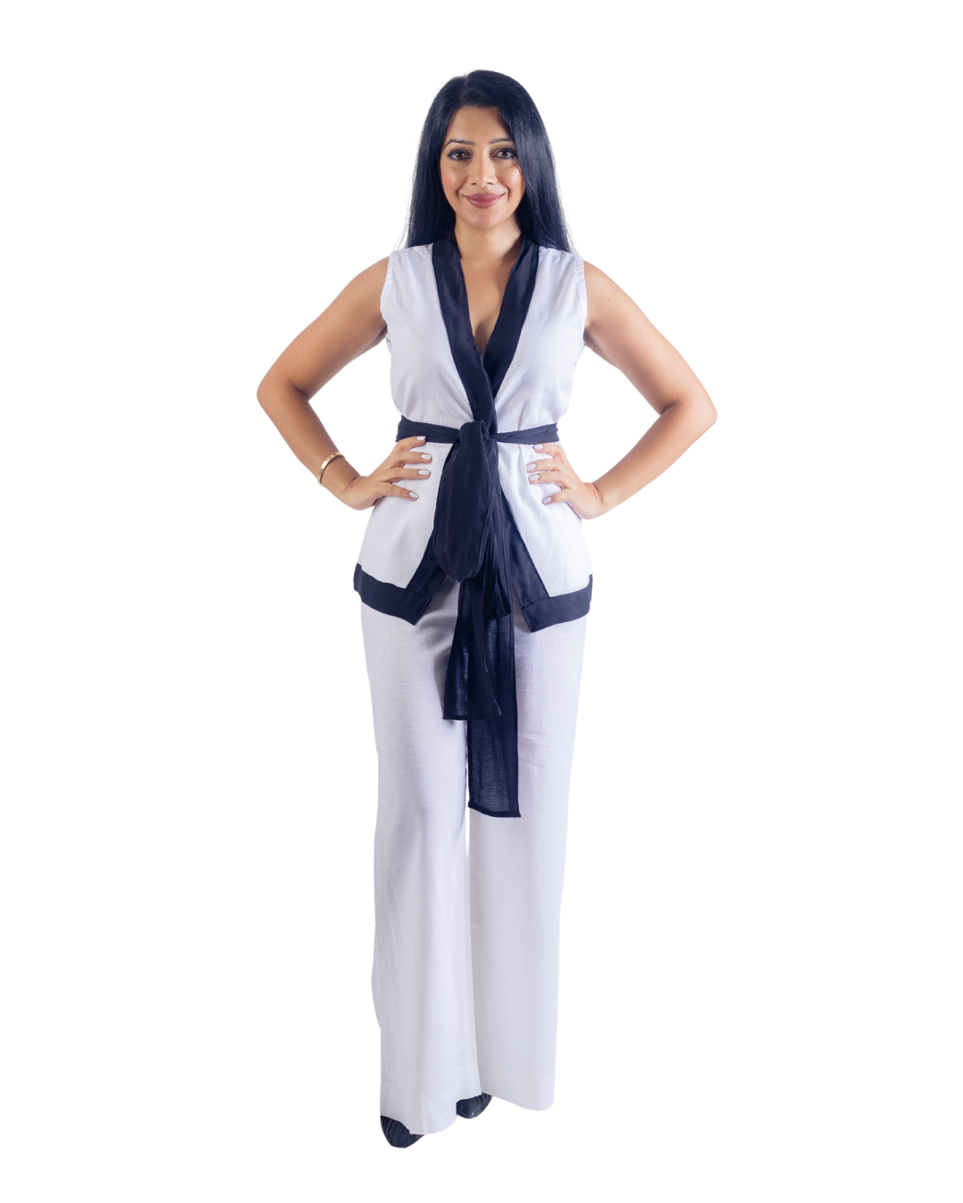 Black and White Linen pant and top with belt